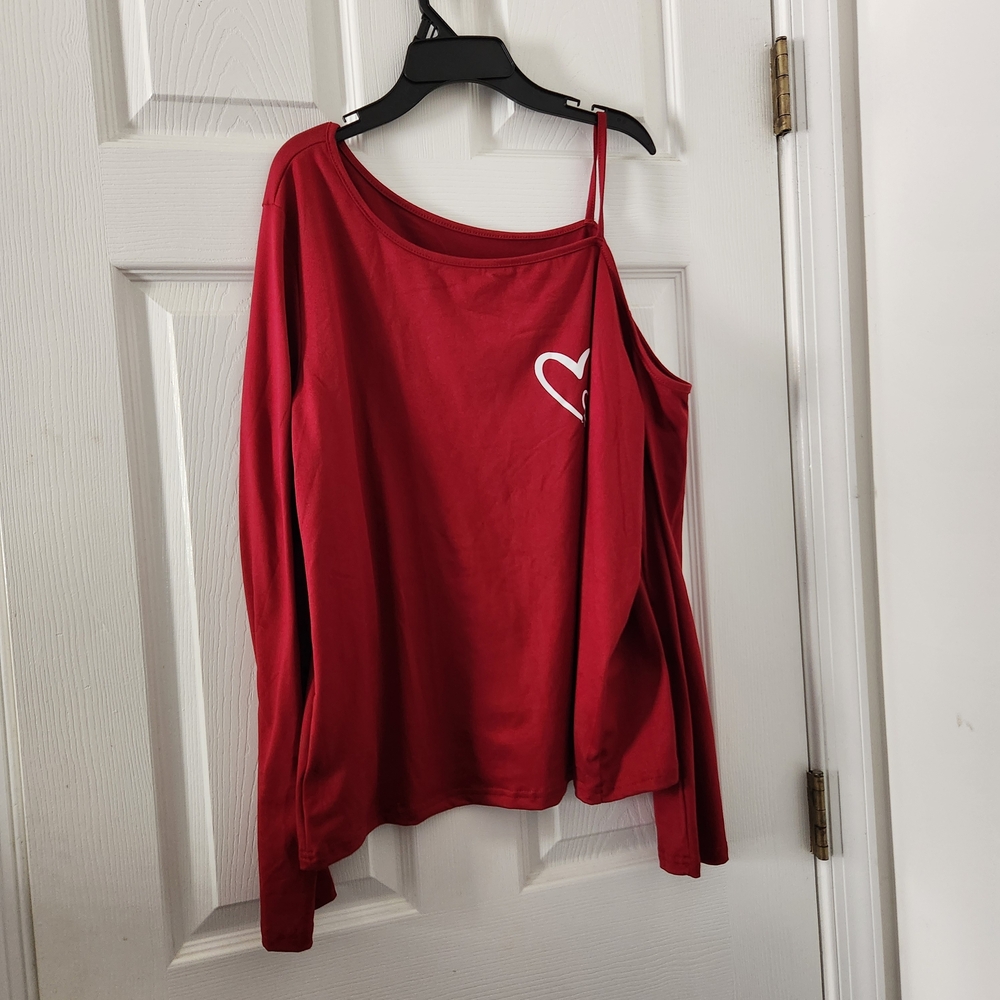 Red One-Shoulder Heart Top - Women